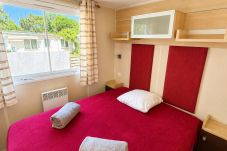 Mobile home in Gujan-Mestras - Mobil Home 162 3 chambres Gujan Mestras