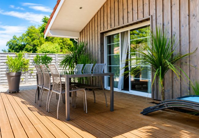 Chalet à Gujan-Mestras - Chalet Familial 6 personnes - Vîllage Khelus