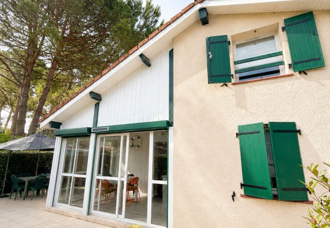 Maison à Gujan-Mestras - Maison 22 les pins  climatisée - Gujan Mestras